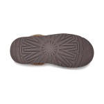 UGG ウィメンズ ファンカッラ キャビンカフ ブーツ ブラウン 1143954 - 快適なスエードブーツ UGG ウィメンズ ファンカッラ キャビンカフ ブーツ ブラウン 1143954 - シープスキン裏地付きスエードブーツ