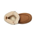 UGG ファンカーラ キャビン カフ ブーツ チェスナット 1143954 UGG レディース ファンカーラ キャビン カフ ブーツ チェスナット 1143954 - シープスキン裏地付き快適なスエードブーツ