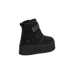 UGG ニューメル プラットフォーム チャッカ ブラック:ベルクロストラップ付きの快適なプラットフォームブーツ スエードアッパーとプラットフォームソールを備えたUGG ニューメル プラットフォーム チャッカ ブラックブーツ