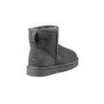 UGG ウィメンズ クラシック ミニ II ブーツ グレー 1016222 - スタイリッシュで暖かい冬用ブーツ UGG ウィメンズ クラシック ミニ II ブーツ グレー 1016222 - 暖かくてスタイリッシュなフリース裏地付きブーツ