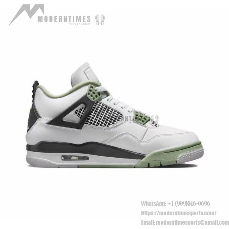 Air Jordan 4 Retro Seafoam グリーンスニーカー グリーンの配色のAir Jordan 4 Retro Seafoamスニーカー