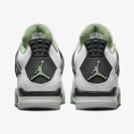 Air Jordan 4 Retro Seafoam グリーンスニーカー グリーンの配色のAir Jordan 4 Retro Seafoamスニーカー