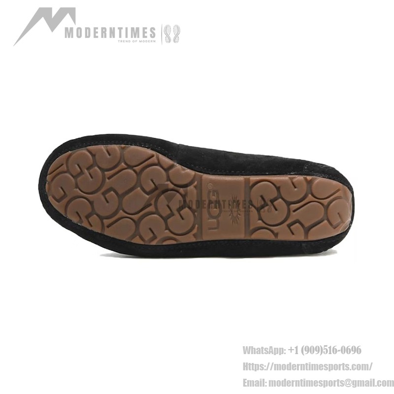 UGG レディース ダコタ スリッパ ブラック 5612:スエードとレザーリボン付きのシープスキンライニングスリッパ UGG レディース ダコタ スリッパ ブラック 5612、シープスキンの裏地とレザーリボン付き