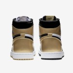 Air Jordan 1 Retro High OG NRG ブラック/レッド 限定版 Air Jordan 1 Retro High OG NRG ブラック/レッド 限定版 ハイカットスニーカー