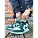 Air Jordan 1 High OG Pro Green Men's Shoes - Black, White and Green Side View
