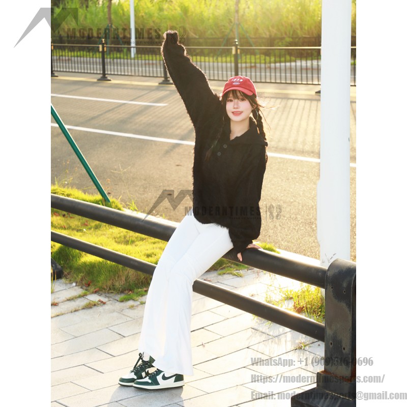 Air Jordan 1 High OG Pro Green Men's Shoes - Black, White and Green Side View