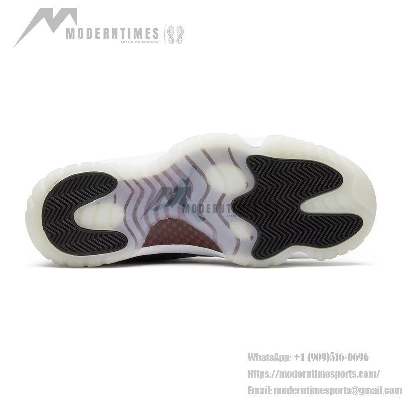 Air Jordan 11 Retro '72-10' 378037-002 ブラックレザー スニーカー 赤のジャンプマンロゴと透明アウトソール付き