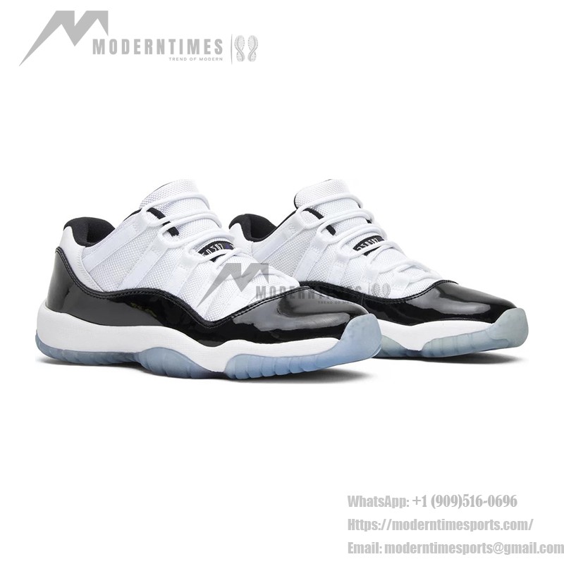 Air Jordan 11 Low 528896-153 ホワイトスニーカー、ブラックパテントレザー、アイシーブルーアウトソール
