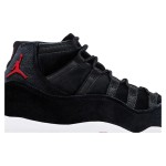 Air Jordan 11 Retro Bred Velvet DB5457-061 ブラックベルベット スニーカー 赤のアクセントと白のミッドソール
