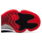 Air Jordan 11 Retro Bred Velvet DB5457-061 ブラックベルベット スニーカー 赤のアクセントと白のミッドソール