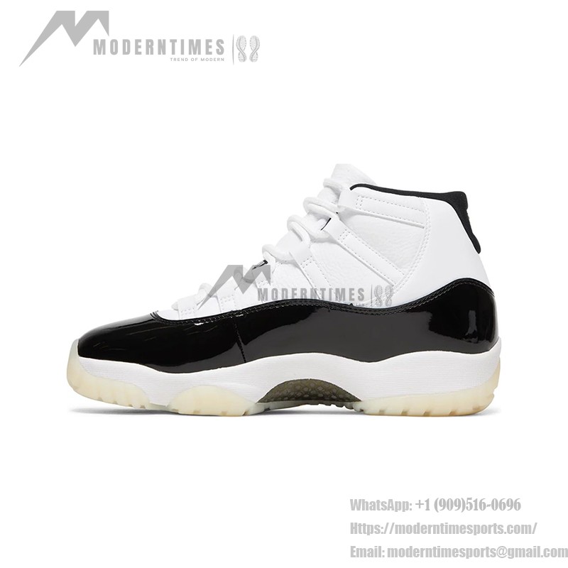 Air Jordan 11 Retro 'DMP' CT8012-170 ホワイトとブラックのスニーカー ゴールドジャンプマンロゴとミルキーアウトソール付き