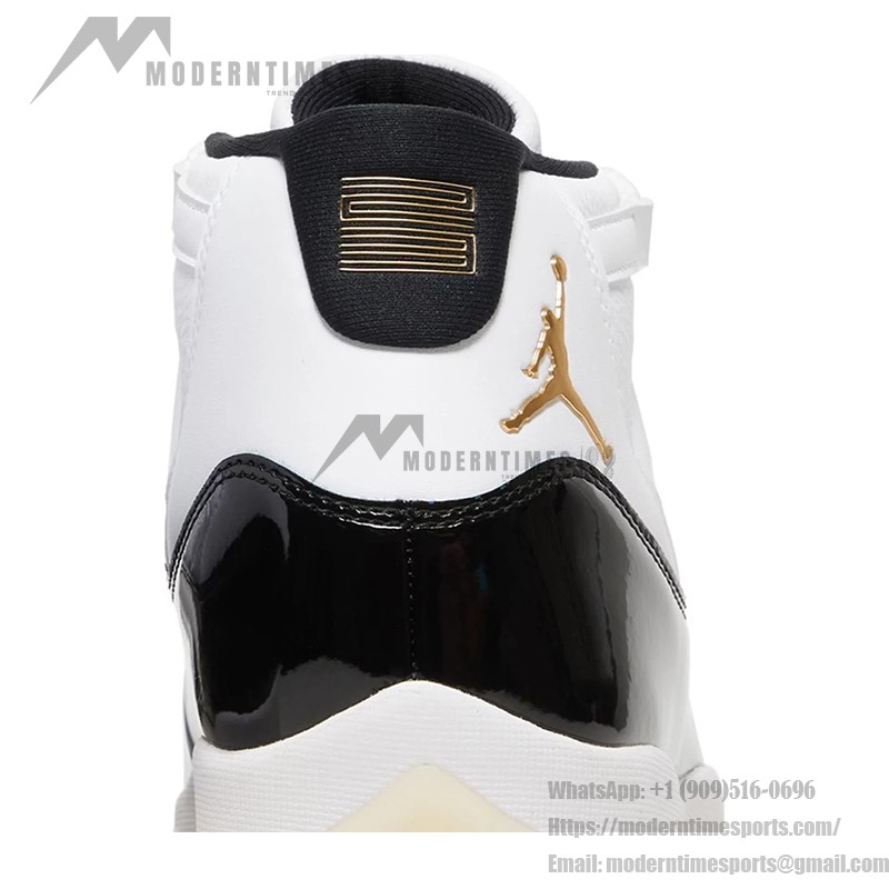 Air Jordan 11 Retro 'DMP' CT8012-170 ホワイトとブラックのスニーカー ゴールドジャンプマンロゴとミルキーアウトソール付き