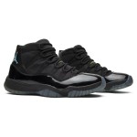 Air Jordan 11 Retro 'ガンマブルー' 378037-006 ブラックスニーカー ガンマブルーとイエローのアクセント付き