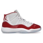 Air Jordan 11 Retro Cherry 378038-116 - パテントレザーとアイシーソールの白と赤のスニーカー