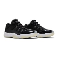 Air Jordan 11 Low Retro AV2187-001 – Zeitloser schwarzer Patent-Leder Sneaker mit milchiger Außensohle