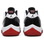 Air Jordan 11 Low "Bred" AV2187-160 - ブラック、ホワイト＆レッドのパテントレザー仕上げスニーカー