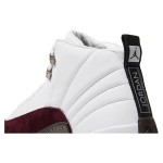 Air Jordan 12 Retro "ホワイト/バーガンディ" DV6989-100 - エレガントなホワイトスニーカーとバーガンディスエードアクセント
