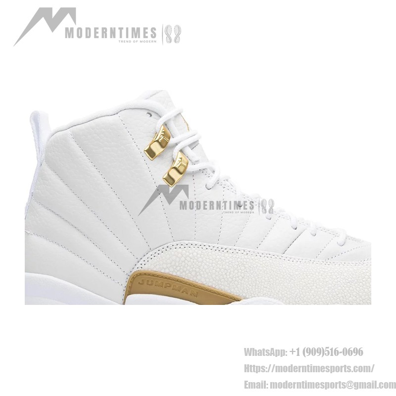 Air Jordan 12 Retro ホワイト ゴールド 873864-102 - ゴールドアクセント付きの白スニーカー