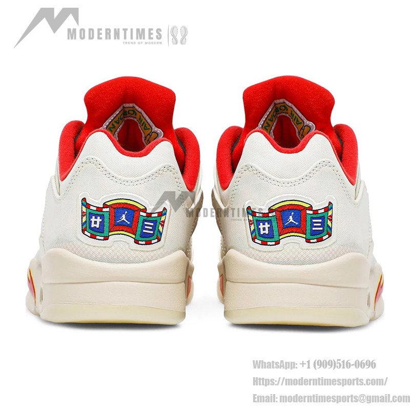 Air Jordan 5 Low DD2240-100 オフホワイトキャンバスと赤のアクセント、透明ソール付き