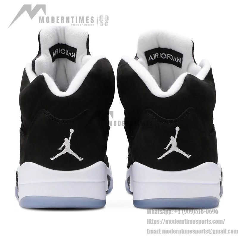 Air Jordan 5 Retro CT4838-011 ブラックスエードスニーカー、反射シュータンとホワイトミッドソール付き