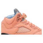 Air Jordan 5 Retro DV4983-641 コーラルピンクのレザースニーカー、リフレクティブシュータン、透明ソール付き