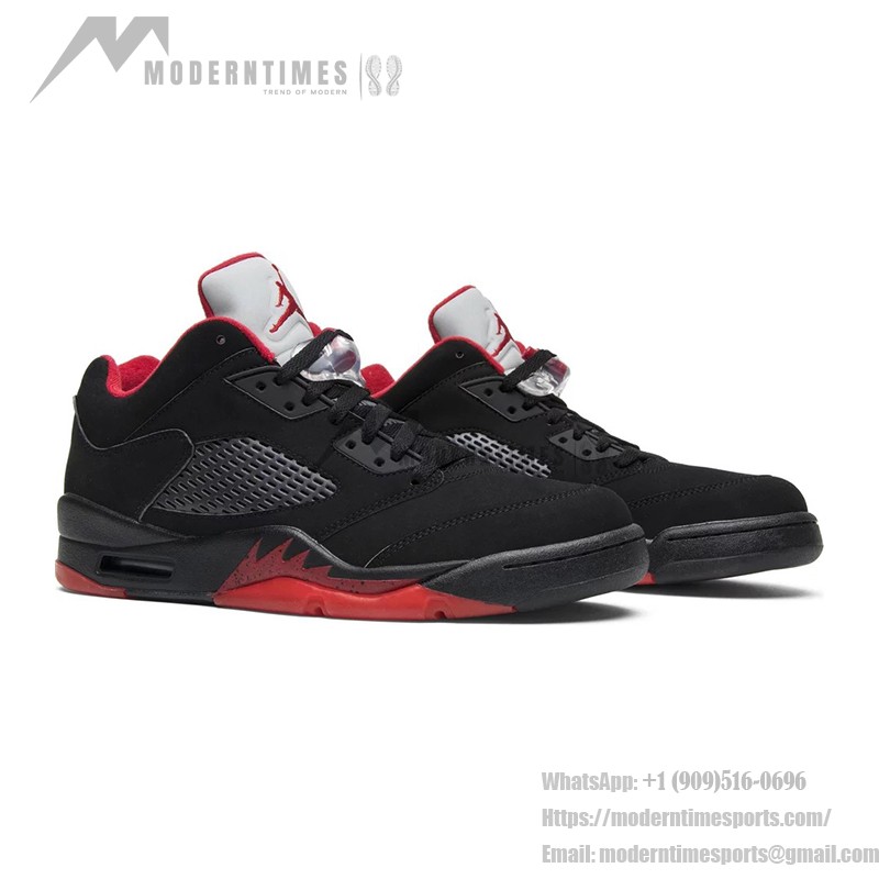 Air Jordan 5 Retro Low 819171-001 ブラックスエードスニーカー、赤のアクセント、反射シュータン付き