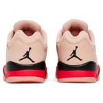 Air Jordan 5 Low DA8016-806 ピンクスエード、赤と黒のアクセント、リフレクティブタン付き
