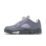 Air Jordan 5 Low FJ4563-500 インディゴヘーズ スニーカー 反射タンと半透明ソール付き