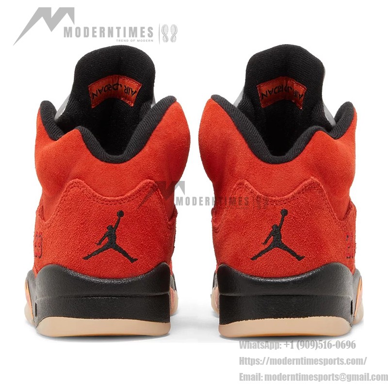 Air Jordan 5 Retro DD9336-800 オレンジスエードスニーカー 黒いディテール 反射性シュータン