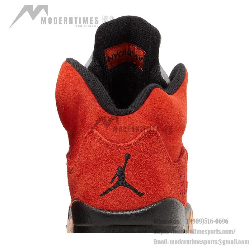 Air Jordan 5 Retro DD9336-800 オレンジスエードスニーカー 黒いディテール 反射性シュータン