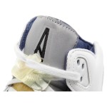 Air Jordan 5 Retro FZ5758-004 白いレザー、ベージュメッシュ、ブルーアクセント付き