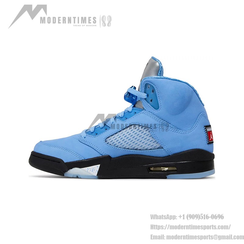 Air Jordan 5 Retro DV1310-401 ブルースエードのリフレクティブタンと半透明ソール付きスニーカー