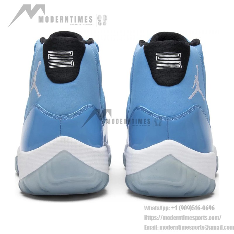 Air Jordan 11 Retro University Blue 717602-900 - パテントレザー仕上げのブルーとホワイトのスニーカー
