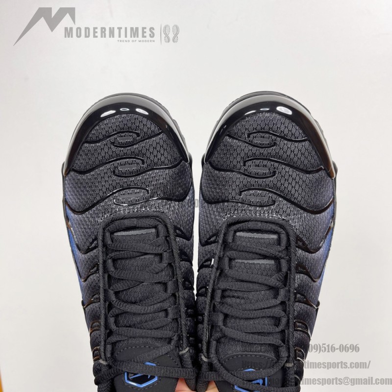 Nike Air Max Plus DM0032-041 Black Blue Crystal TN sneakers for reflective streetwear outfits