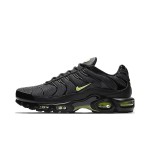 Nike Air Max Plus DM0032-036 Black Volt Ice TN sneakers for men’s dark techwear streetwear outfits