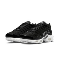 Nike Air Max Plus DM2362-001 Black White Reverse Gradient TN Sneakers – Monochrome Streetwear Shoes for Men