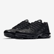 Nike Air Max Plus 604133-050 Triple Black TN Sneakers – All Black Streetwear Shoes for Men