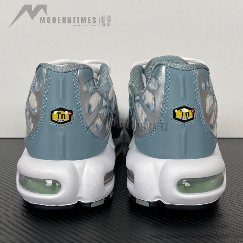 Nike Air Max Plus FV0394-300 Waterway TN sneakers with aqua gradient streetwear design