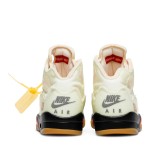 Air Jordan 5 Retro DH8565-100 - オフホワイトセイルスニーカー 赤のアクセント Air Jordan 5 Retro DH8565-100 オフホワイトセイルスニーカー 赤のアクセントと反射性シュータン