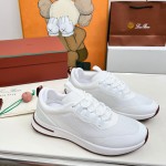 Loro Piana FAM1718-1000 weiße Ledersneaker Loro Piana FAM1718-1000 weiße Sneaker Vorderansicht mit roten Details