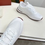 Loro Piana FAM1718-1000 weiße Ledersneaker Loro Piana FAM1718-1000 weiße Sneaker Vorderansicht mit roten Details
