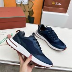 Loro Piana FAM1718-F3DW marineblaue Ledersneaker Loro Piana FAM1718-F3DW marineblaue Sneaker Vorderansicht mit grauen und braunen Details