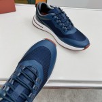 Loro Piana FAM1718-F3DW marineblaue Ledersneaker Loro Piana FAM1718-F3DW marineblaue Sneaker Vorderansicht mit grauen und braunen Details