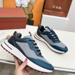 Loro Piana FAM1718-F3DW marineblaue Ledersneaker Loro Piana FAM1718-F3DW marineblaue Sneaker Vorderansicht mit grauen und braunen Details