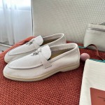 ロロ・ピアーナ サマーチャームズ ウォーク ローファー FAE5444-60L0 ディープアイス 女性用 コンフォートシューズ 正面ビュー