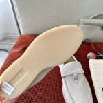 ロロ・ピアーナ サマーチャームズ ウォーク ローファー FAE5444-60L0 ディープアイス 女性用 コンフォートシューズ 正面ビュー