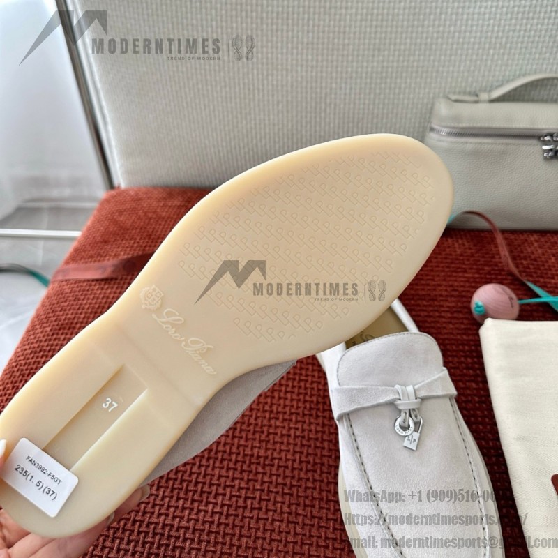 ロロ・ピアーナ サマーチャームズ ウォーク ローファー FAE5444-60L0 ディープアイス 女性用 コンフォートシューズ 正面ビュー