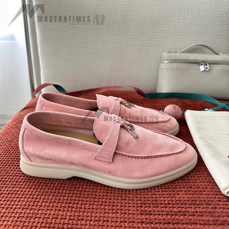 Loro Piana サマーチャームズ ウォーク ローファー FAE5444-30AT フラワリングチェリー 女性用 コンフォートシューズ 正面ビュー