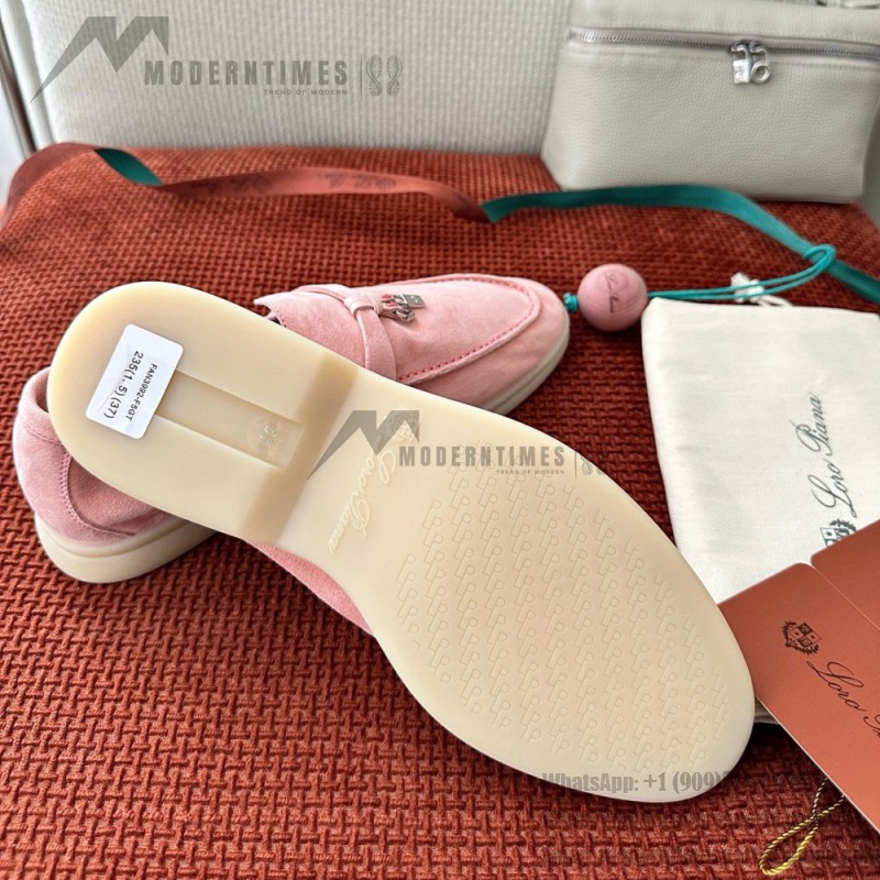 Loro Piana サマーチャームズ ウォーク ローファー FAE5444-30AT フラワリングチェリー 女性用 コンフォートシューズ 正面ビュー