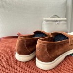 Loro Piana サマーチャームズ ウォーク ローファー FAE5444-E424 サドルブラウン 女性靴 Loro Piana サマーチャームズ ウォーク ローファー FAE5444-E424 サドルブラウン 女性用 コンフォートシューズ 正面ビュー